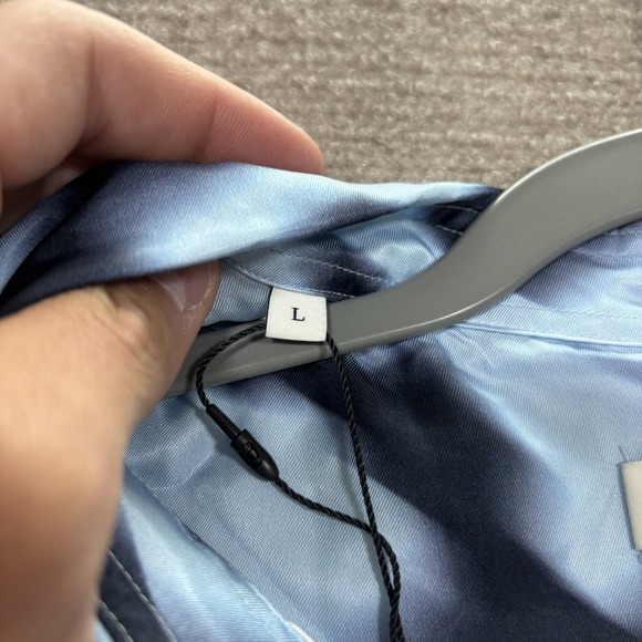 Sandro Blurry Flower Print Short Sleeve Button Up Shirt Men's Size Large NWT - Picture 3 of 9